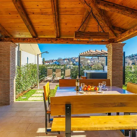 Prázdninový dům Casa Darel By Interhome