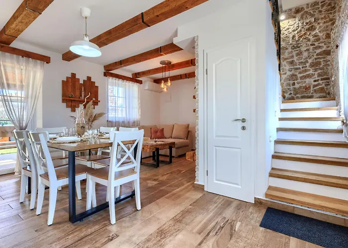 Ferienhaus Darel By Interhome Vižinada